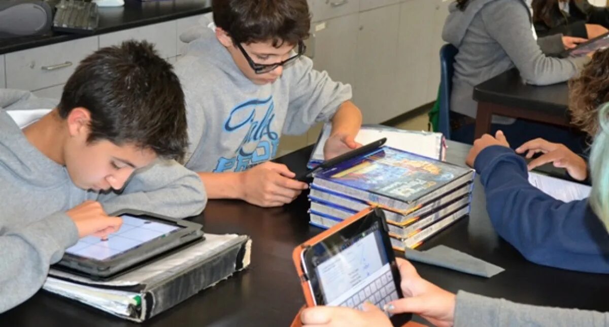 Electronic class. Electronic class
