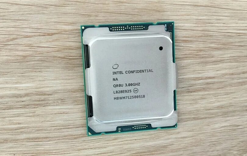 Intel core i9 10980xe. Intel Core i9 extreme Edition. Intel Core i9-9980xe. Процессор Intel Core i9 10980xe. Процессоры Intel Core i9 extreme Gold.