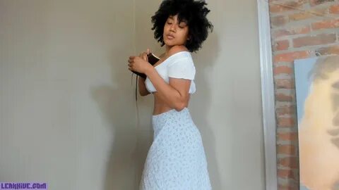 Rosaline Capulet (@rosalinecapulet) Onlyfans Nude Leaks 86. 