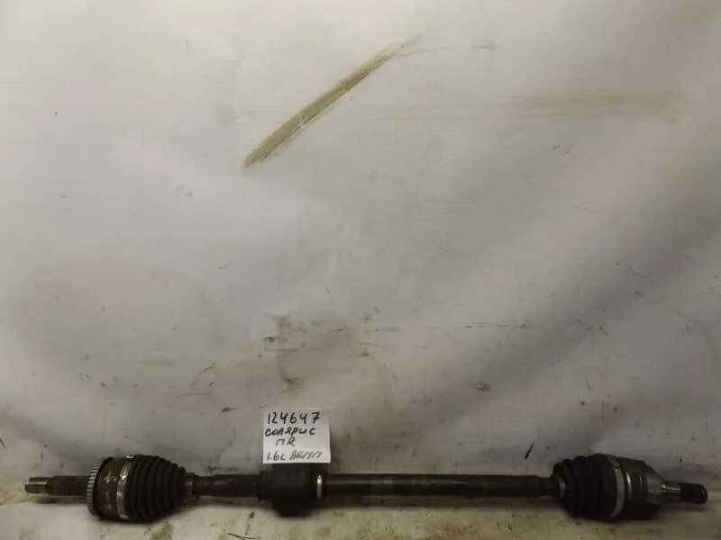 Hyundai solaris привод. Привод передний правый в сборе хюндай солярис. правый привод hyundai solaris 2. приводной вал hyundai solaris. правый привод хендай соната 2010 2014.