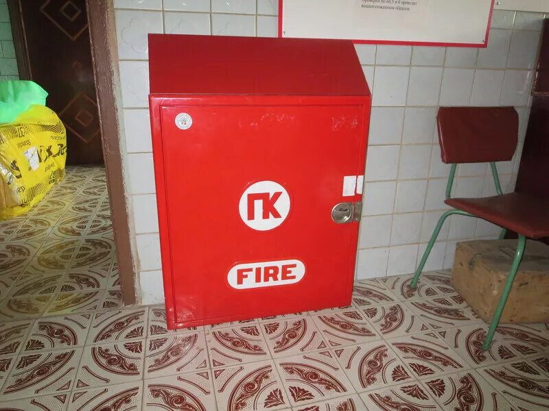 Пожарные шкафы турецкие. Пожарный кран опечатано. Шкаф пожарный глубокий. Опломбировка пожарных шкафов. Какой должен быть пожарный шкаф