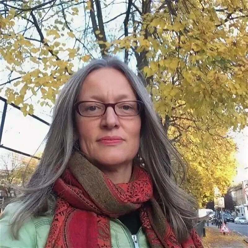 Элис шарп красноперекопск. Алиса шарп. Алиса шарп (alice sharp). Сидни суини острые предметы. Алиса шарп.