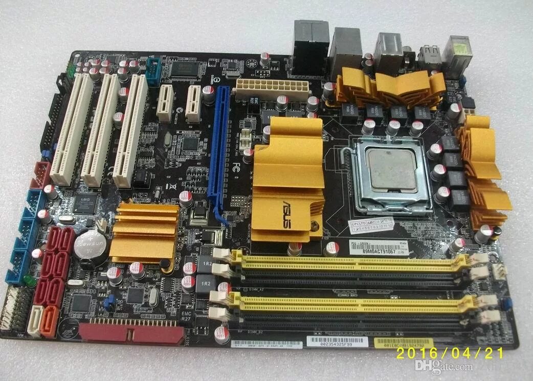 P 5 15 q 10 25. Материнская плата ASUS lga775. ASUS 775 p5q. ASUS 775 Socket материнская плата p5q. ASUS p5q ddr2.