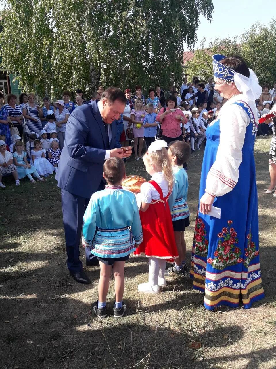 Погода фабричные выселки. Поселок фабричные Выселки Новоспасский район. Поселок фабричные Выселки. Фабричные Выселки школа. Выселковское сельское поселение.