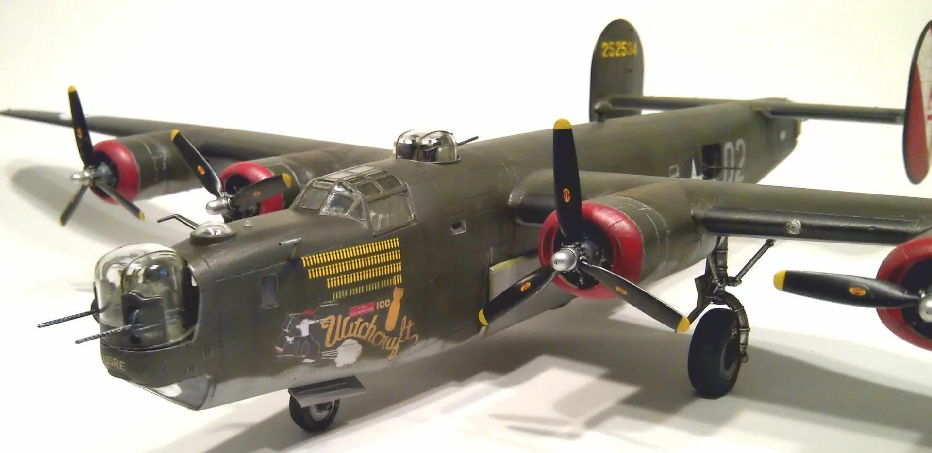 B 24 c