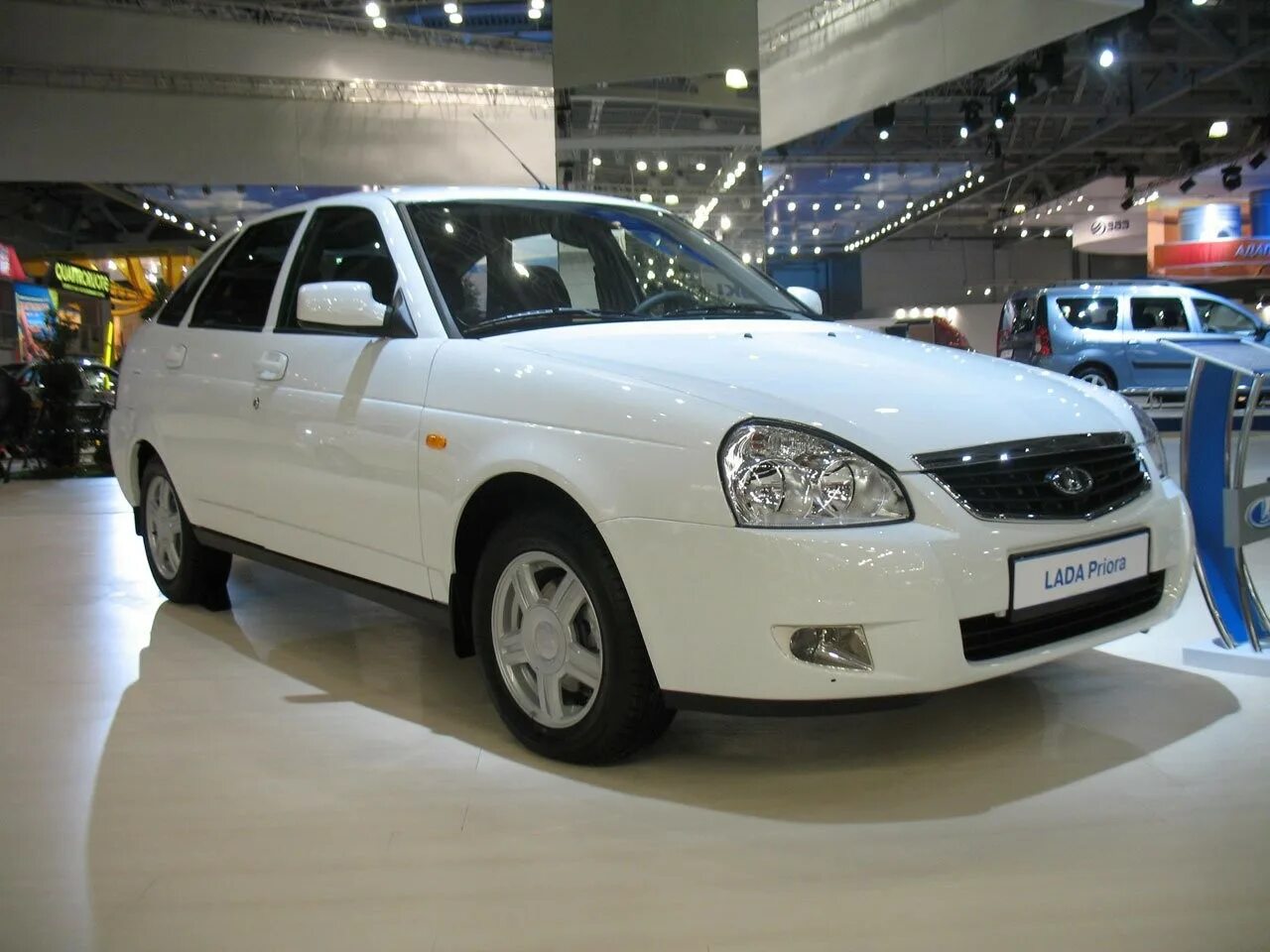 лада веста 2025. джип лада xray. лада веста fl 2021. лада-нива 4х4 2022. новая лада веста фл 2022.