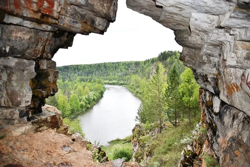 Места башкирии. Идрисовская водопад башкирия. самые известные места в башкирии. места отдыха в башкирии.