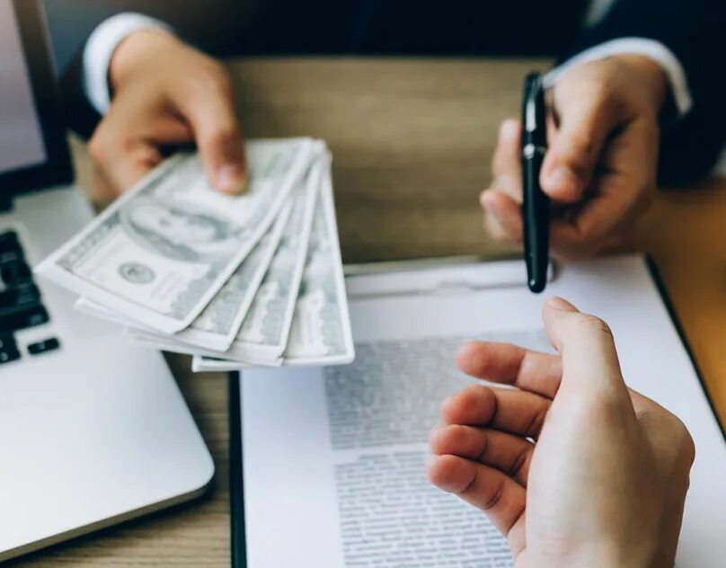 Кредитование. Personal loan. Подсчет денег иллюстрация. Bank loan. Оформление кредита.