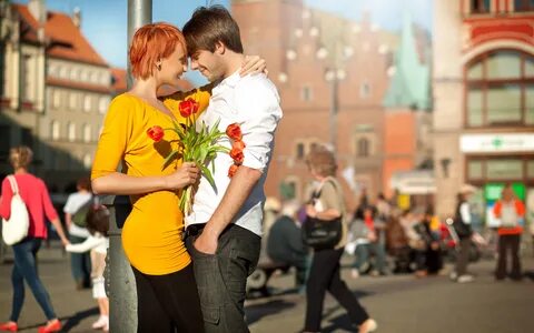 Влюбился младше