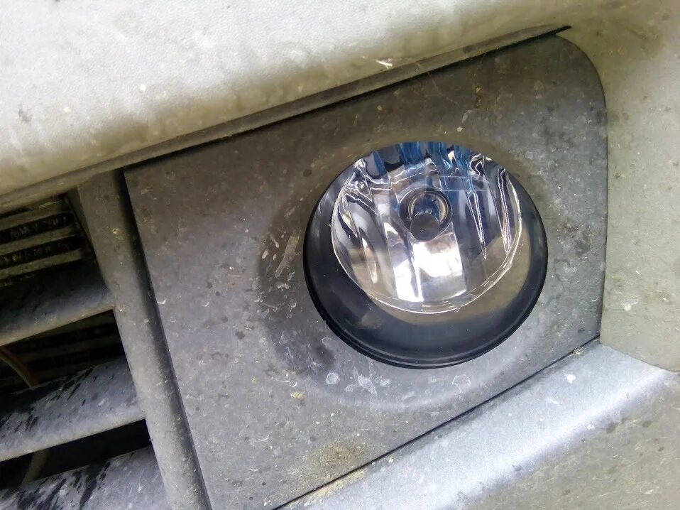 Как снять противотуманную фару логан Установка ПТФ Renault Logan (1G), 1,6 л, 2010 года электроника DRIVE2