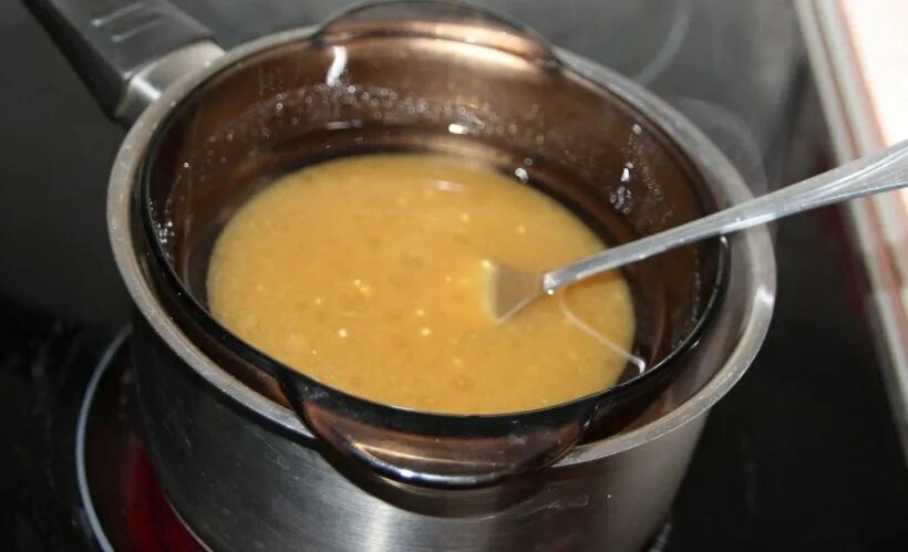 Соус горчица с медом. Соус из горчицы с зернами горчицы. Соус медовая горчица. Мустарда горчица. Медово-горчичный соус.