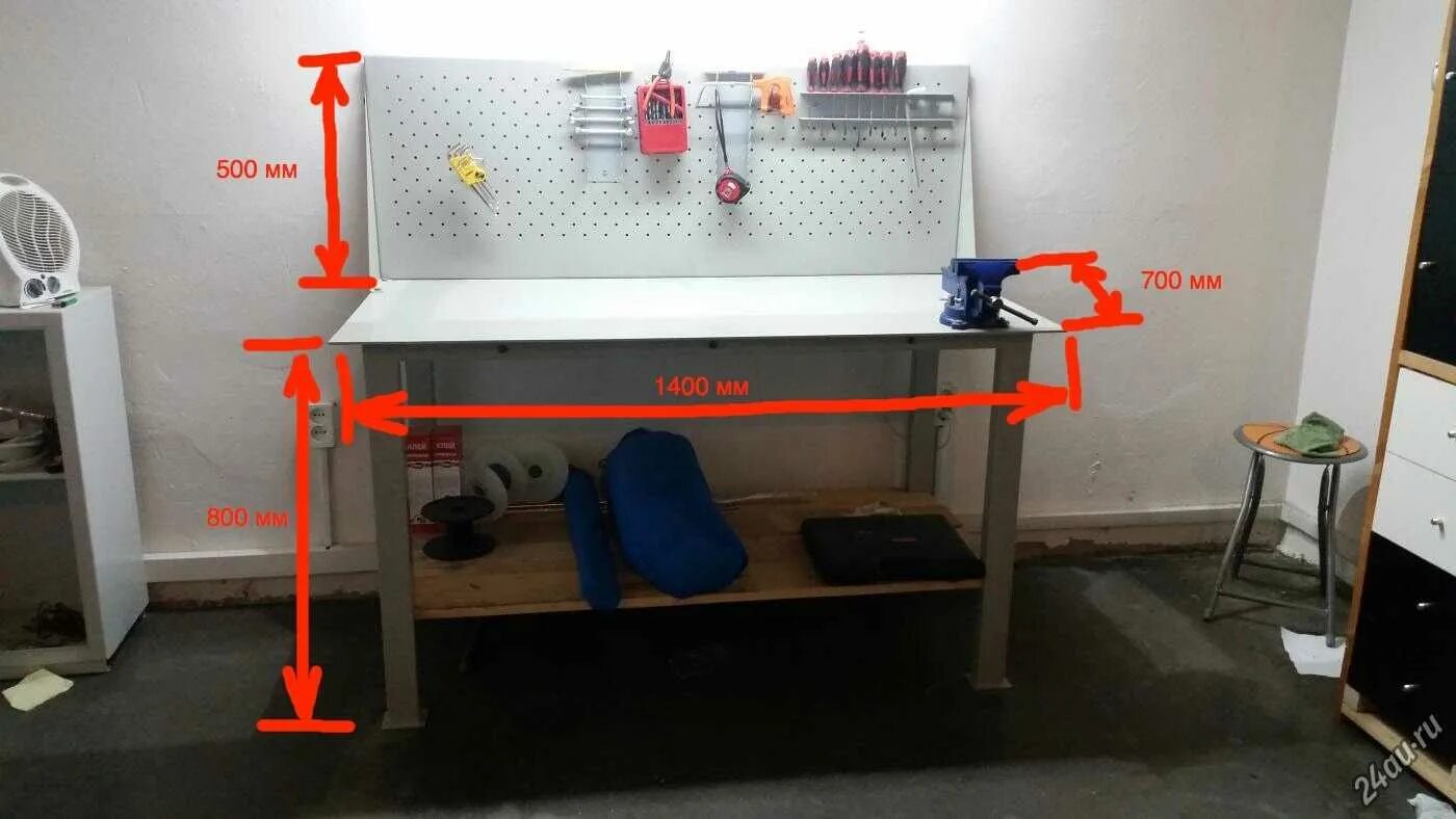 Высота стола в мастерской. Верстак слесарный "рабочее место Woker №4". Верстак с тисками ВР-10. Верстак слесарный орг-1468-01-060а. Верстак слесарный с тисками габариты.