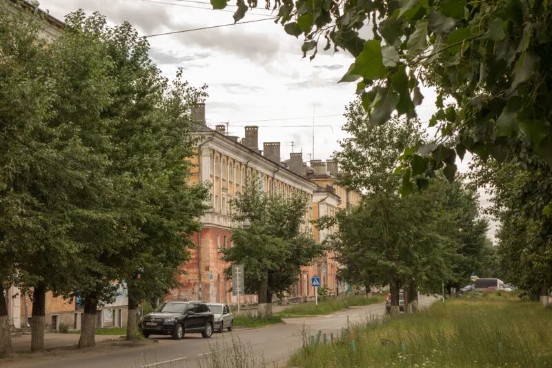 Улица дзержинского. Дзержинск Дзержинского. Город Дзержинск проспект Дзержинского 43. Дзержинск ул Дзержинского дом 14. Дзержинск старый город улицы.