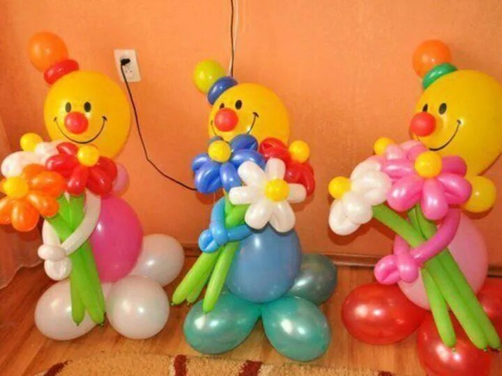 3 из воздушных шаров. Фигуры из шаров. Фигурки из воздушных шаров. Фигурки из шариков воздушных. Шары фигуры из шаров.