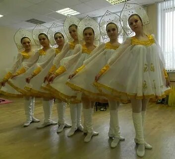 Танец муха справа