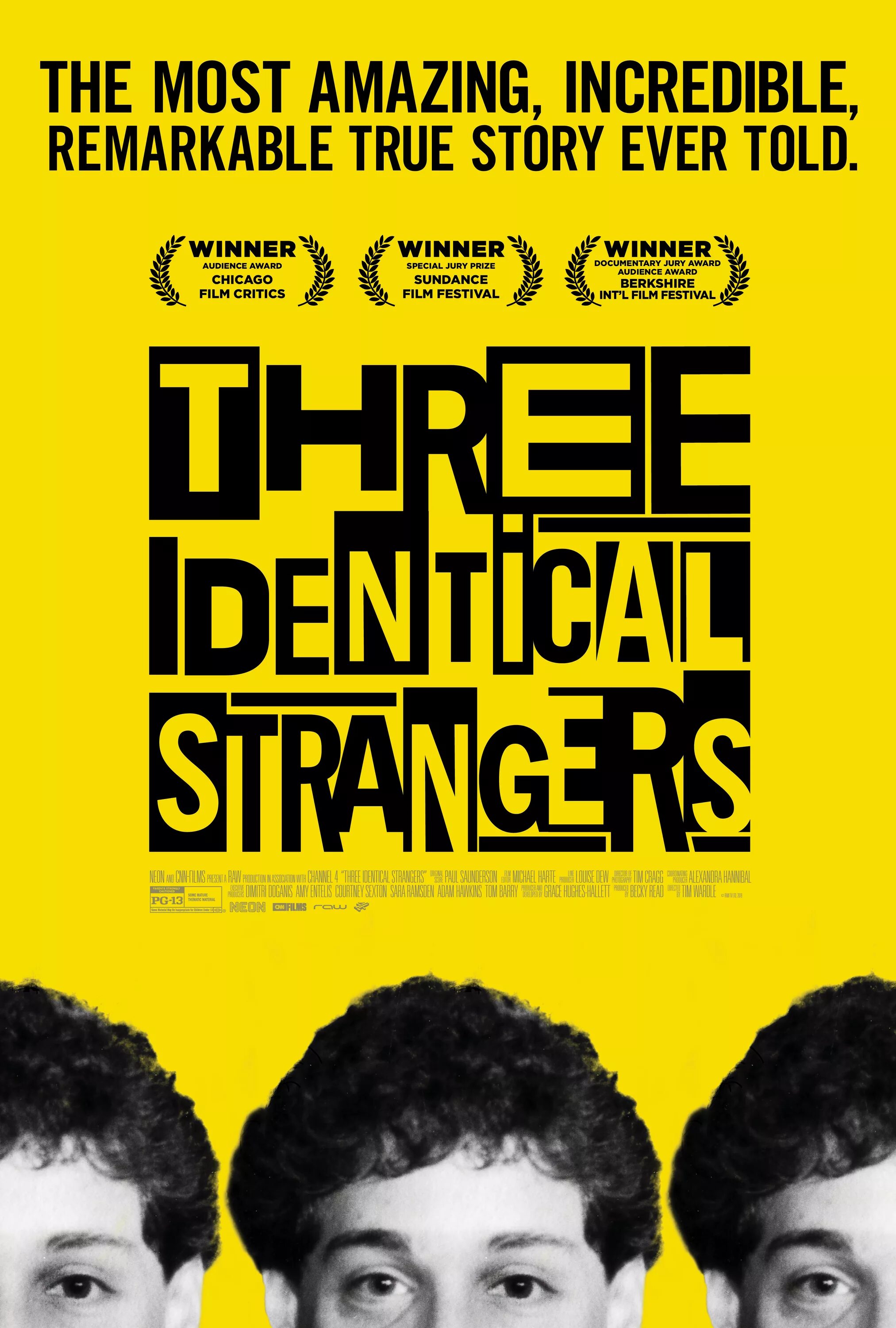 Three identical. Три одинаковых незнакомца (2018). three identical strangers. бен стиллер на подиуме.