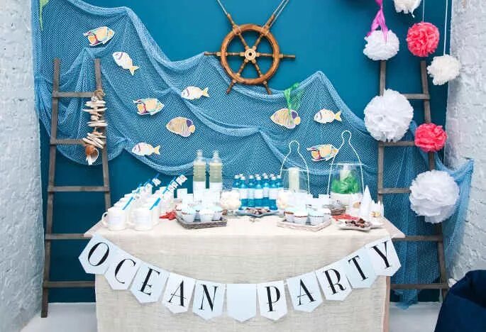 "Under the Sea" Book Fair Decorating Idea Ocean theme classroom, Sea decor, Unde