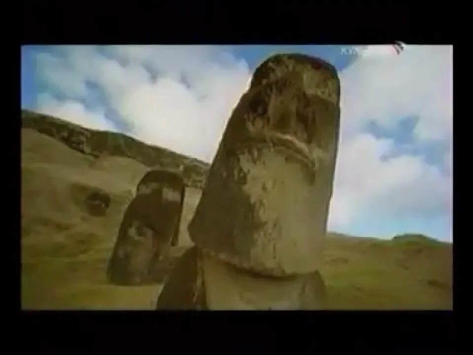 Макемаке бог остров пасхи. Остров пасхи город. Мулдашева остров пасхи. Мулдашева остров пасхи. Моаи сталина.