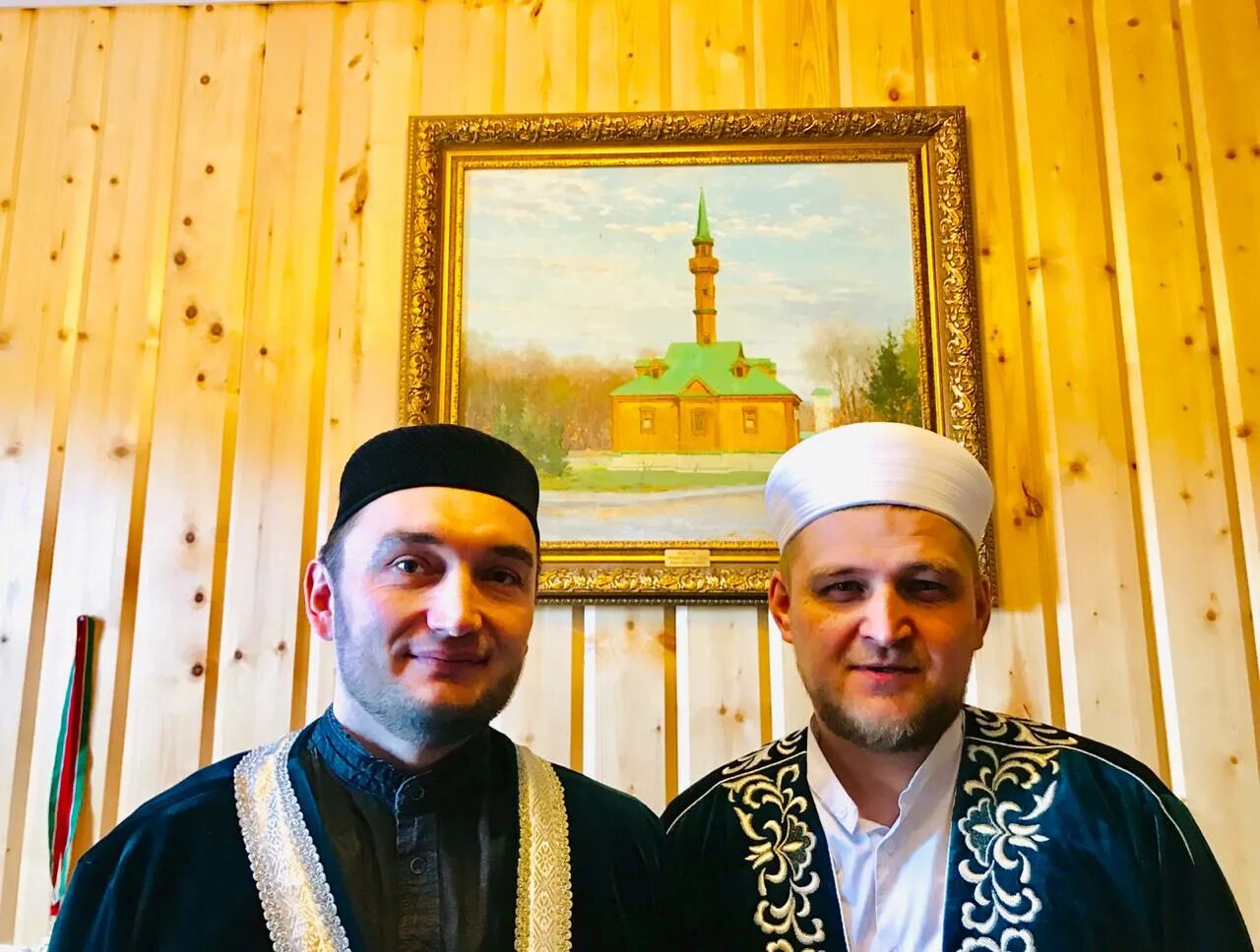 Ирек хазрат Казань. Рустам хазрат Казань мечеть. 89169162220 Ринат хазрат. Имам мечети Ирек Казань