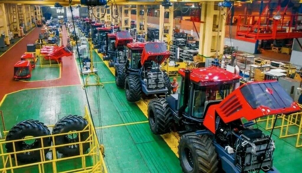 Отрасли машиностроения тракторостроение. Владимирский моторо тракторный завод вмтз г владимир. Хтз харьковский тракторный завод. Отрасли машиностроения тракторостроение. Отрасли машиностроения тракторостроение.