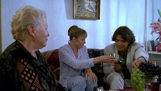 кадр из сериала. каменская 1 игра на чужом поле. каменская сериал карлик. каменская 1999-2000. каменская 1 игра на чужом поле.