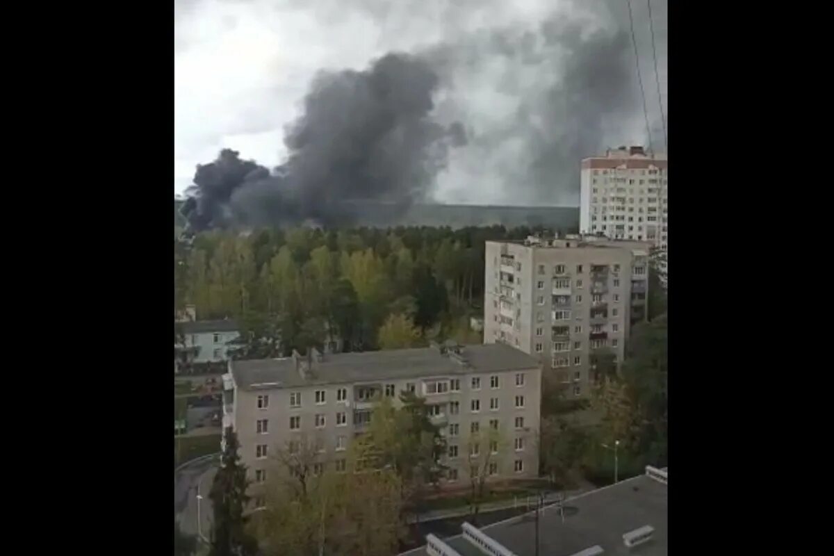 Пожар в Москве. НИИ противопожарной обороны Балашиха. Пожар фото. Пожар в Балашихе сегодня.