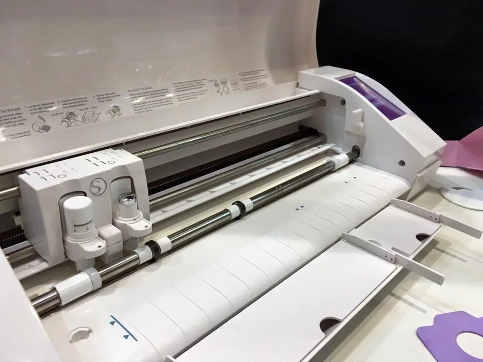 Плоттер камео 3. Плоттер силуэт камео 3. плоттер silhouette cameo 3(4). плоттер silhouette cameo e158051. silhouette cameo 3 white плоттер.
