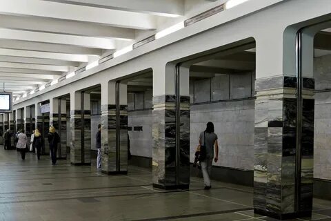 Метро академия