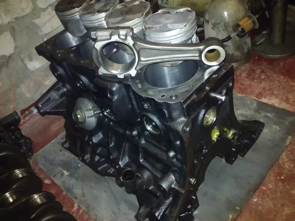 Блок двигателя 3s fe. Блок двигателя 3s ge. Блок цилиндров 3s fe. Блок цилиндров двигателя toyota 3s fe. Двигатель 3s-fe.