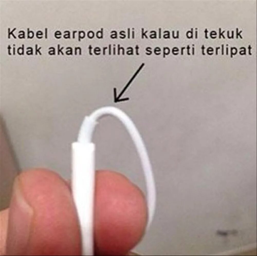 Серийный номер Earpods Lightning. Apple Earpods (3.5 мм). Серийный номер Earpods 3.5. Серийный номер на наушниках Earpods проводные.