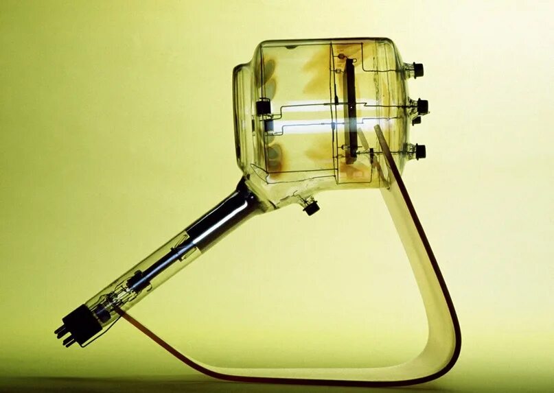 К. Передающие трубки. Передающие трубки. Владимир зворыкин изобретение электронное телевидение. Иконоскоп зворыкина 1931.