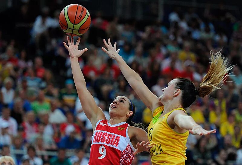 левченко баскетбол сборная россии. баскетболистки. женский баскетбол в россии. российские баскетболистки. баскетбольный матч женский.