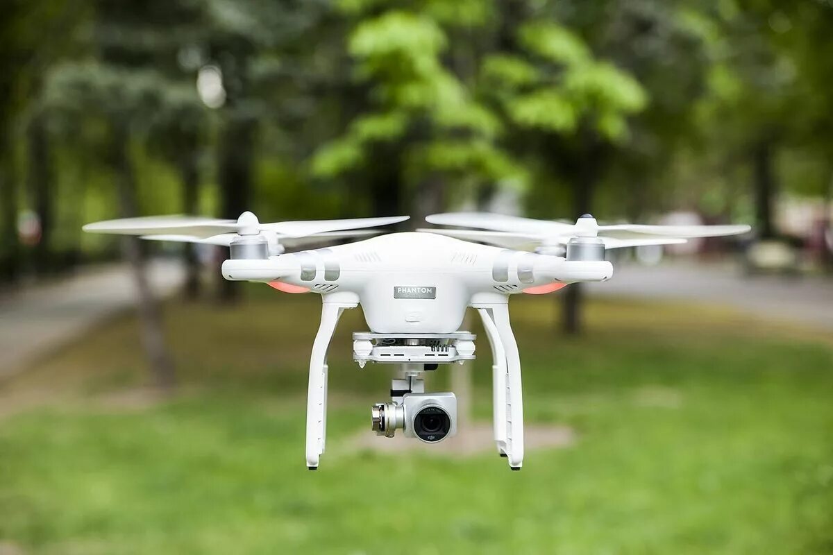 Как выглядит коптер. Беспилотный летательный аппарат dji phantom 3. бпла phantom -3. квадрокоптер dji w323a. фантом к3.
