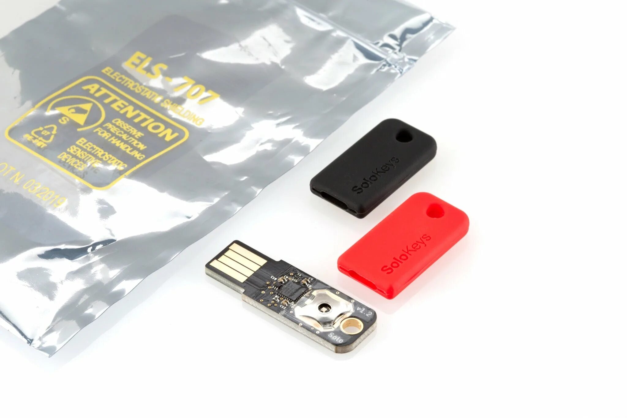 USB ключ. USB ключ безопасности. Крипто ключ флешка. Security Key Fido u2f. Ключ безопасности usb