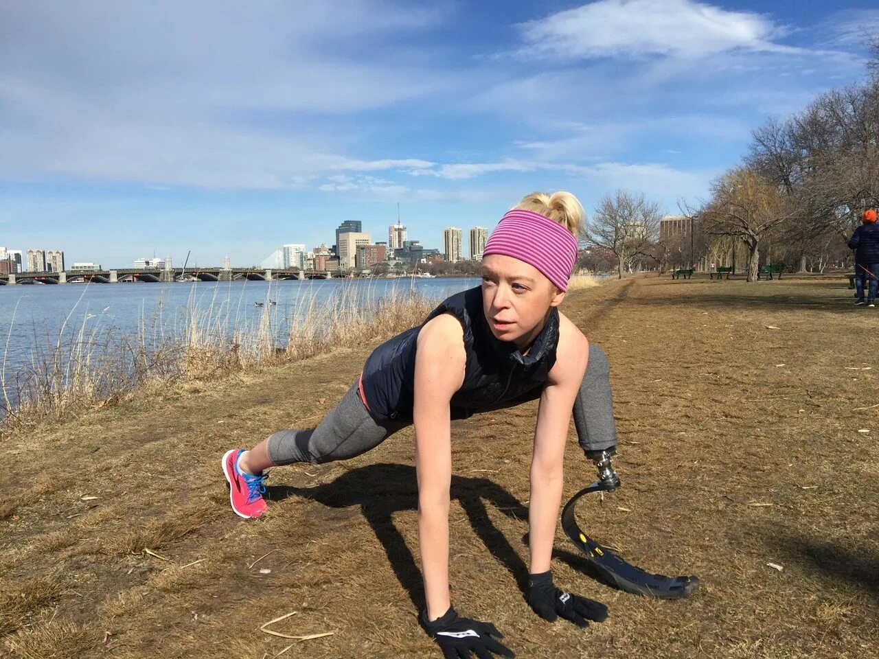 She was lost. Adrianne Haslet-Davis. Adrianne Haslet-Davis Boston. Балерина инвалид Адриан Хаслер-Дэвис. Джалаи Дэвис фото из дела.