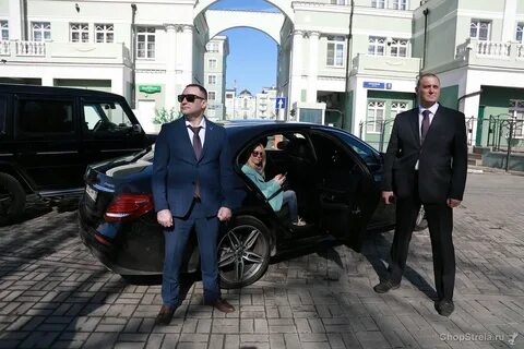 Одежда персонального водителя.