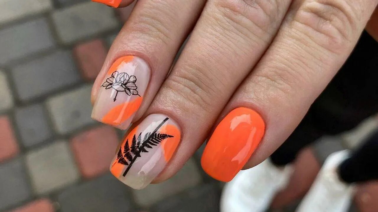 оранжевый 2023. маникюр лето оранжевый. оранжевые ногти. оранжевые ногти маникюр. оранжевый маникюр 2022.