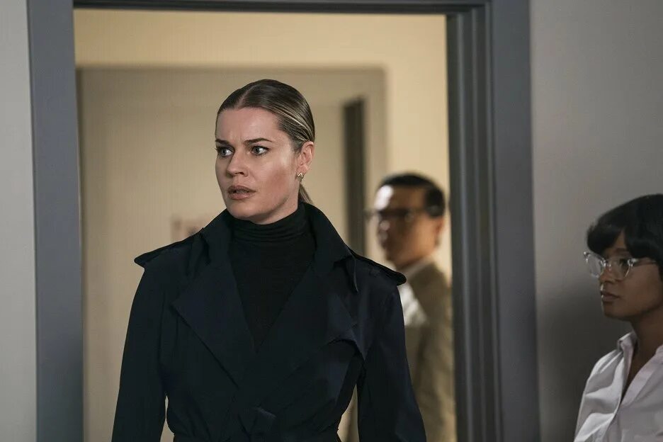 Listener. Читающий мысли 4. Читающий мысли 4. Читающий мысли тоби и чарли. Лорен ли смит читающий мысли.