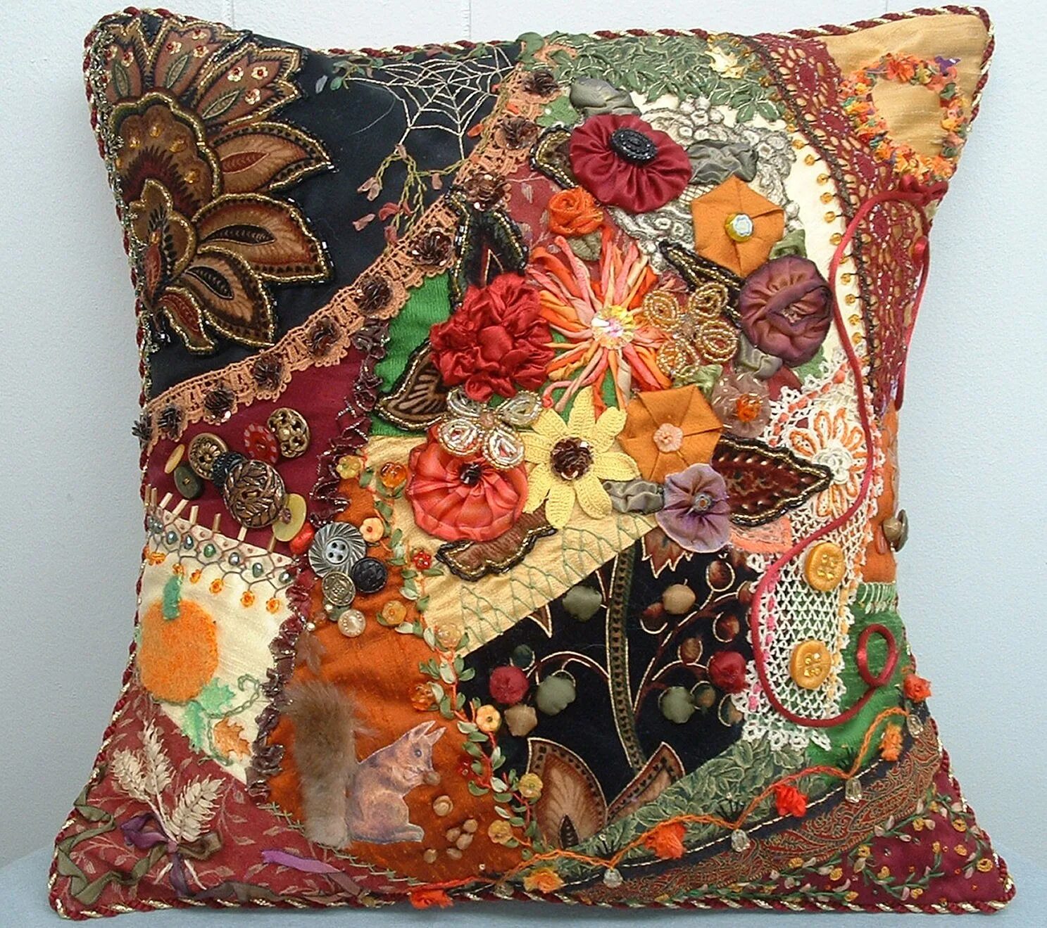 Шитье квилт. Лоскут5ое-шитьё-крези-квилт. crazy patchwork крейзи-пэчворк. пэчворк сумасшедший квилт. техника крези лоскутное шитьё.