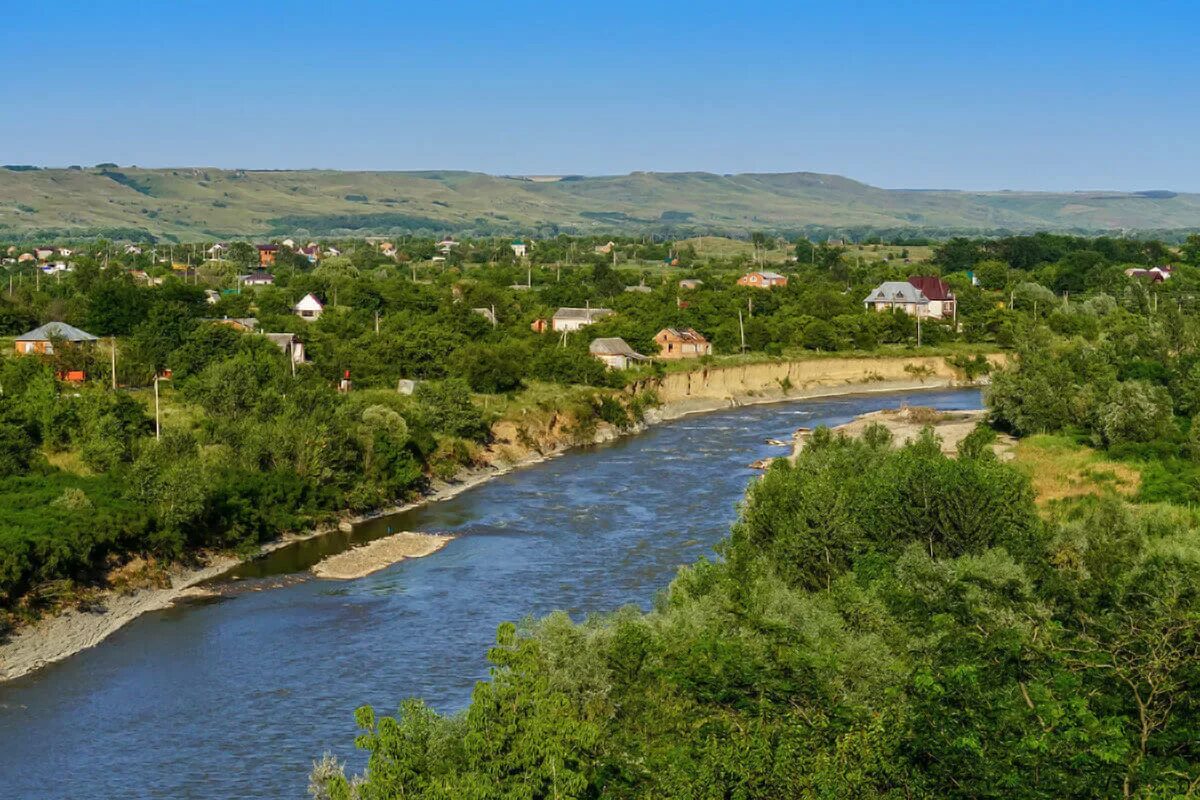 Река Уруп Армавир. Краснодарский край речка Уруп. Река Кубань Армавир. Река Уруп. Обзоры станиц краснодарского края