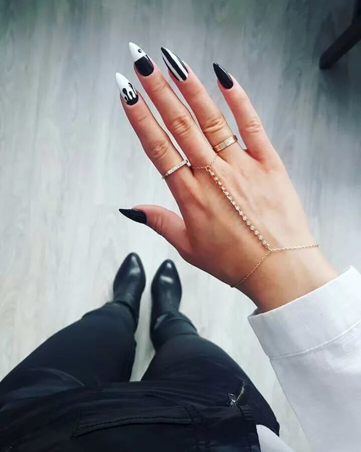 Дизайн ногтей - новинки 2023 года (более 400 фото) Gothic nails, Cute nails, Gel