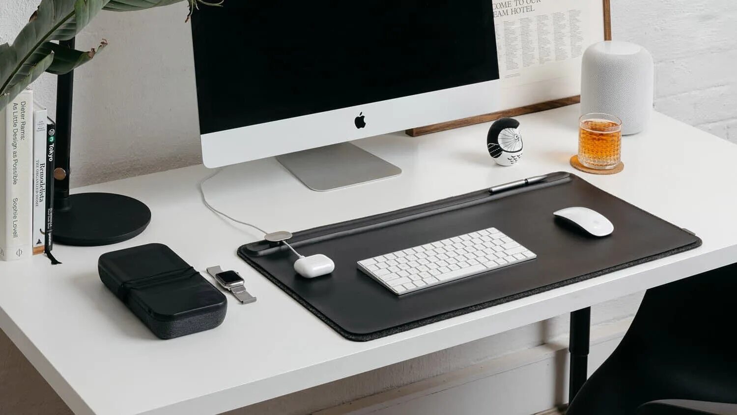 Deepcool gm810 450x400x3mm mouse pad. Коврик для мыши прозрачный. Коврик для мыши для ноутбука. Коврик на стол для руководителя. Коврик компьютерный 900x400.