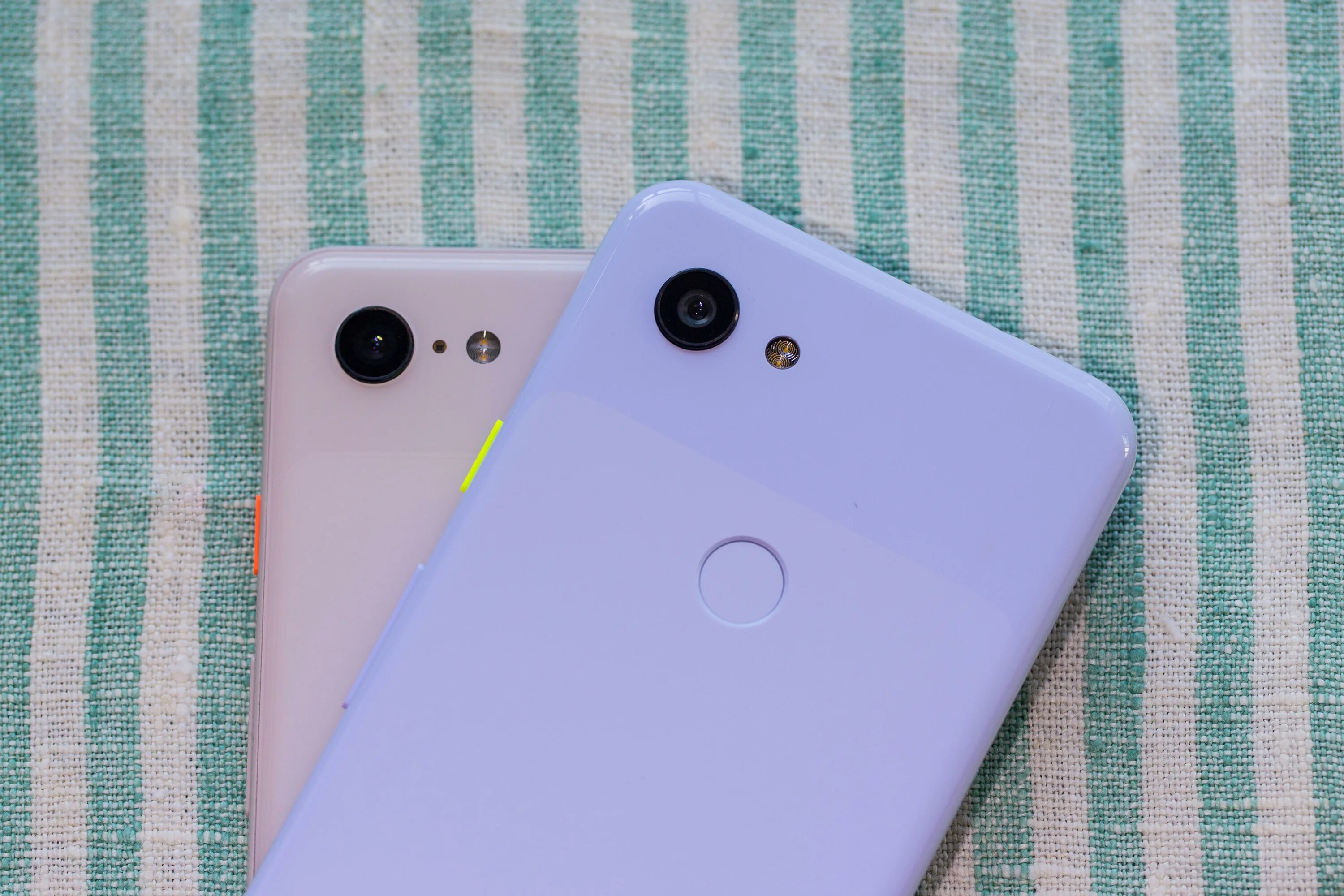 Пиксель 1 телефон. Google Pixel 3. Pixel 3 XL. Pixel 3 XL камера. Google Pixel 3a Purple.