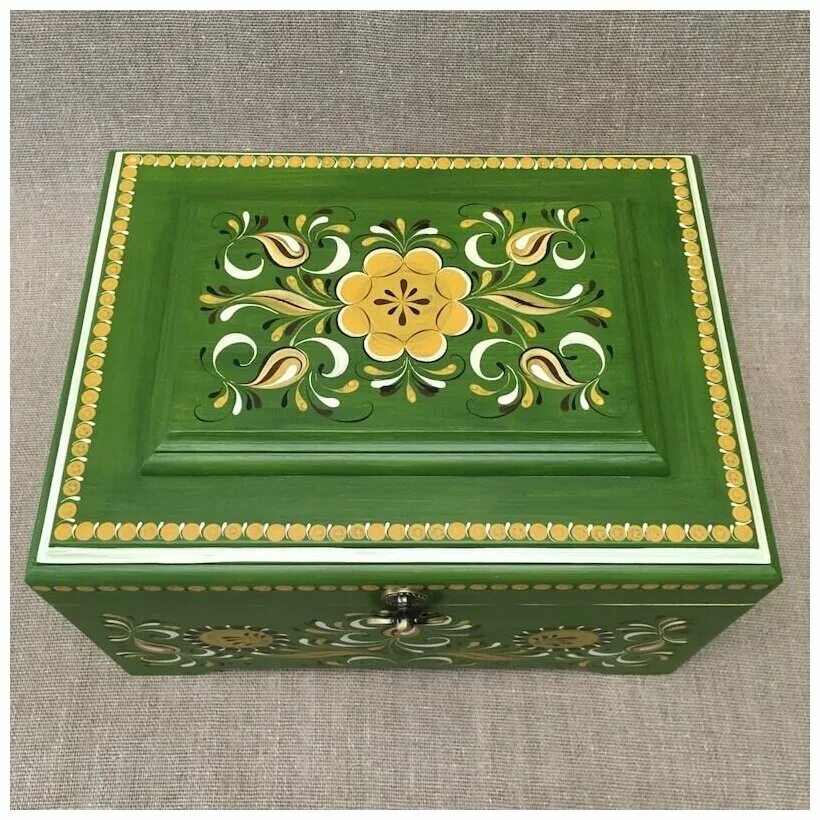 Красивый сундучок. Зеленый сундучок. Сундук. Урна с прахом фото. Урна для праха.