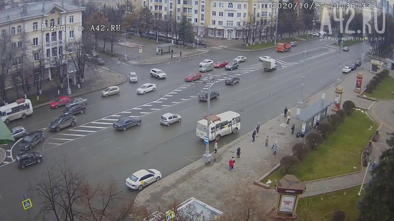 Веб камера новокузнецк. Новокузнецк видео о городе. Дорожные камеры кемерово. Ледовый дворец кузбасс в кемерово. Московская площадь кемерово.