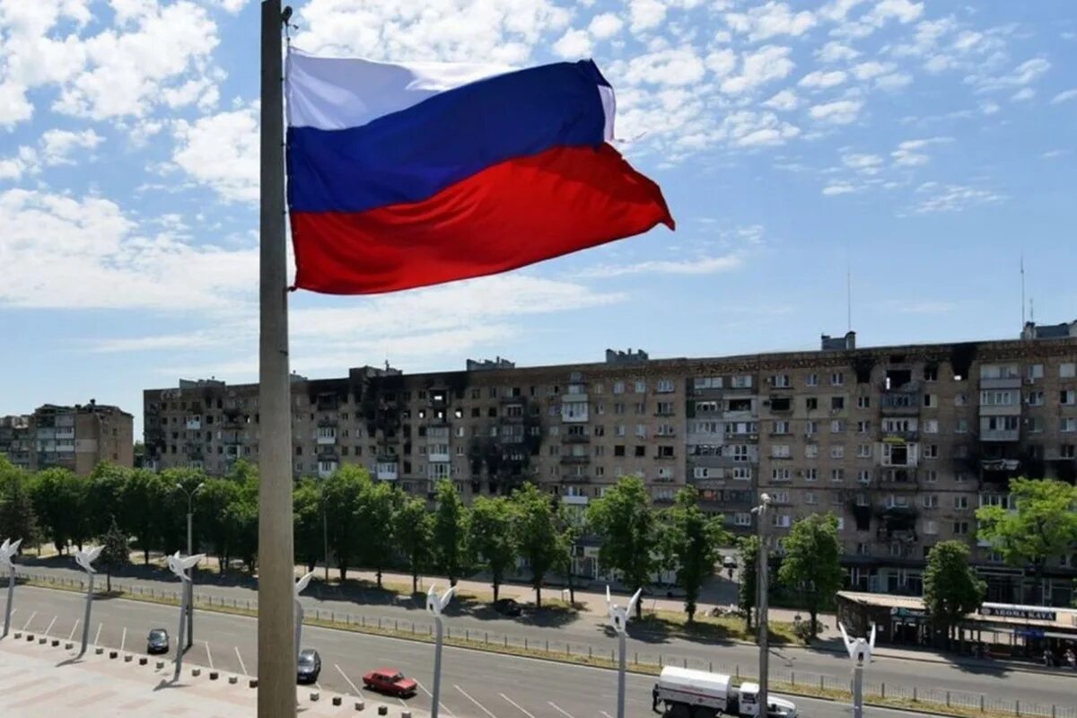 Площадь мариуполя км2. Мариуполь площадь свободы. мариуполь площадь города.
