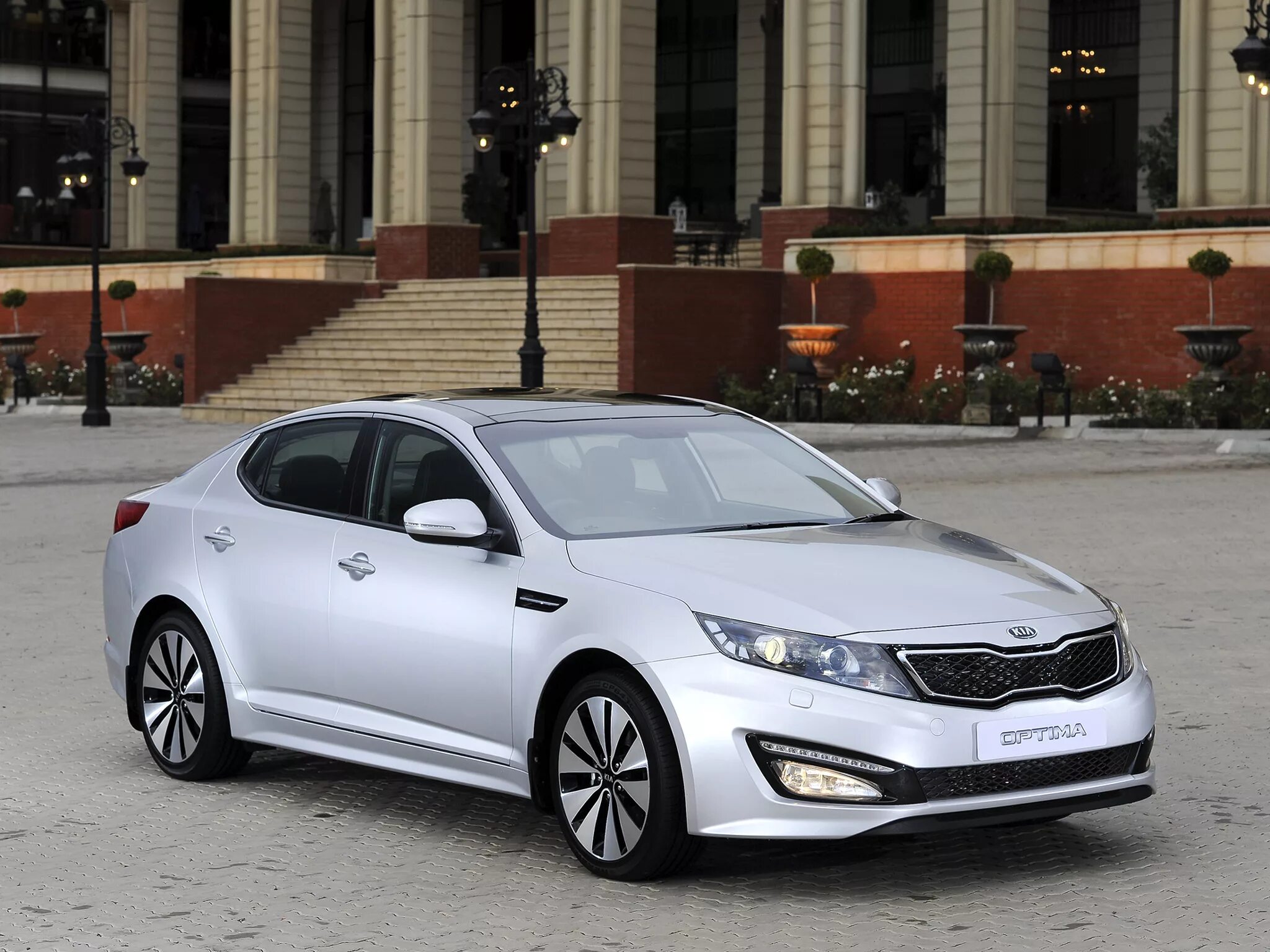 Киа к3 в россии. Kia Optima 2012. Kia Optima Optima. Оптима машина Kia 2012. Kia k5 2012.