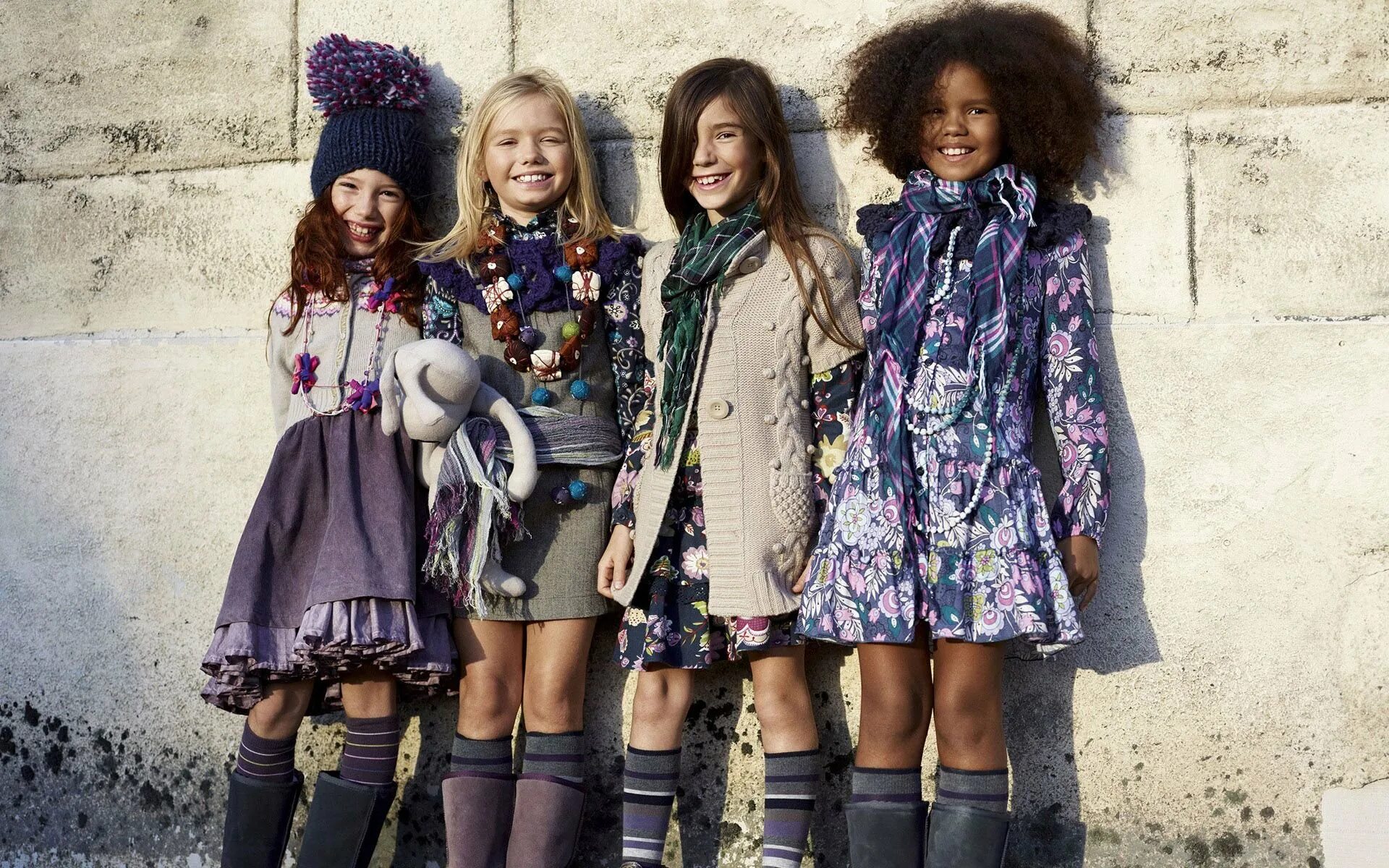 Children мода. Фашен КИД. Модная детская одежда. Стильная одежда для девочек. Современная одежда для детей.