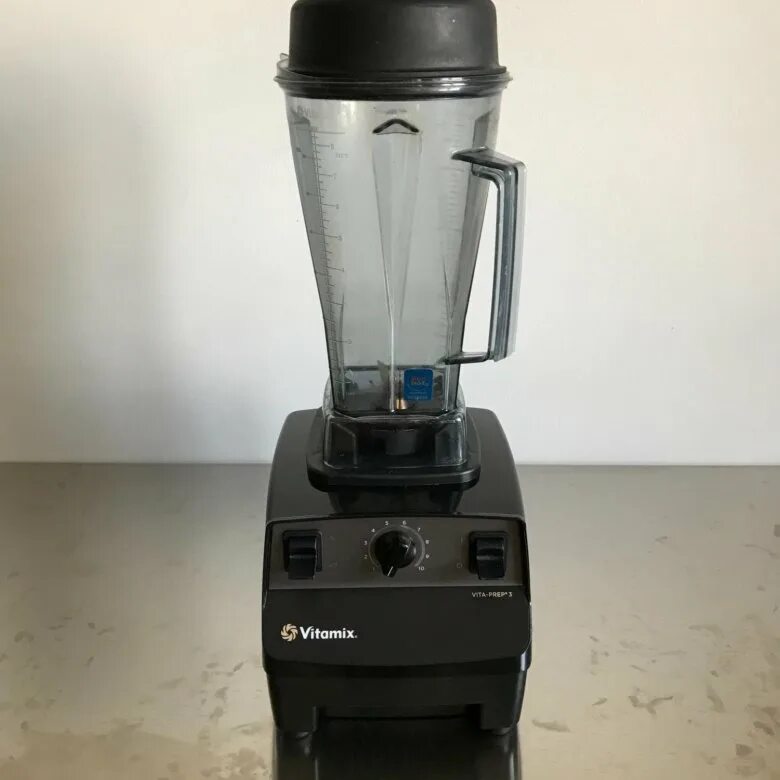 Продам блендер. Блендер Vitamix Vita-Prep 3. Блендер vm0105e. Блендер Vita Mix Corp. Витамикс модель vm0105e.