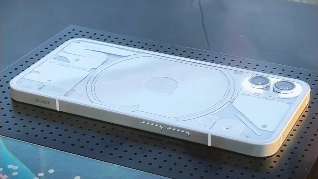 Nothing phone 1. Смартфон nothing phone 1 8+256gb white (a063). Коробка nothing phone. Прозрачному nothing phone. Процессор nothing phone 1.